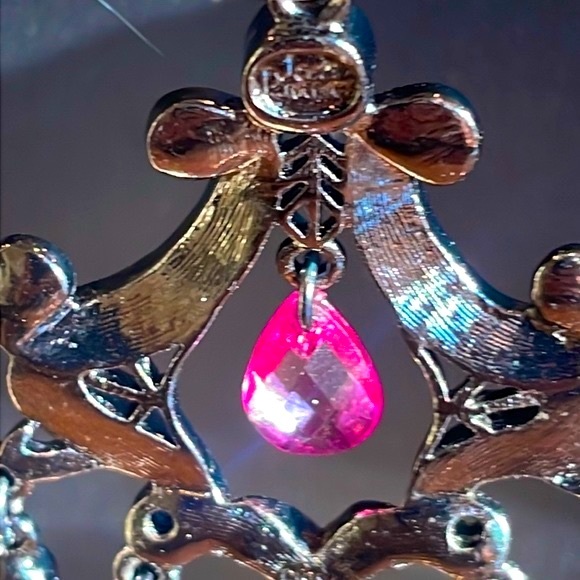 Vintage Joan Rivers Chandelier earrings - Picture 3 of 11